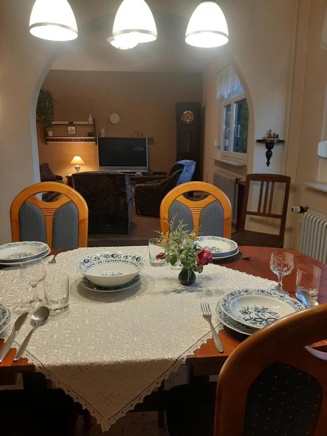 Haus Mit Ausblick 3 Schlafzimmer Wilkau-Hasslau Exteriör bild